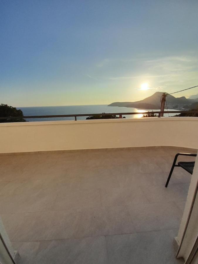 Apartmani Buena Vista Bar Bagian luar foto