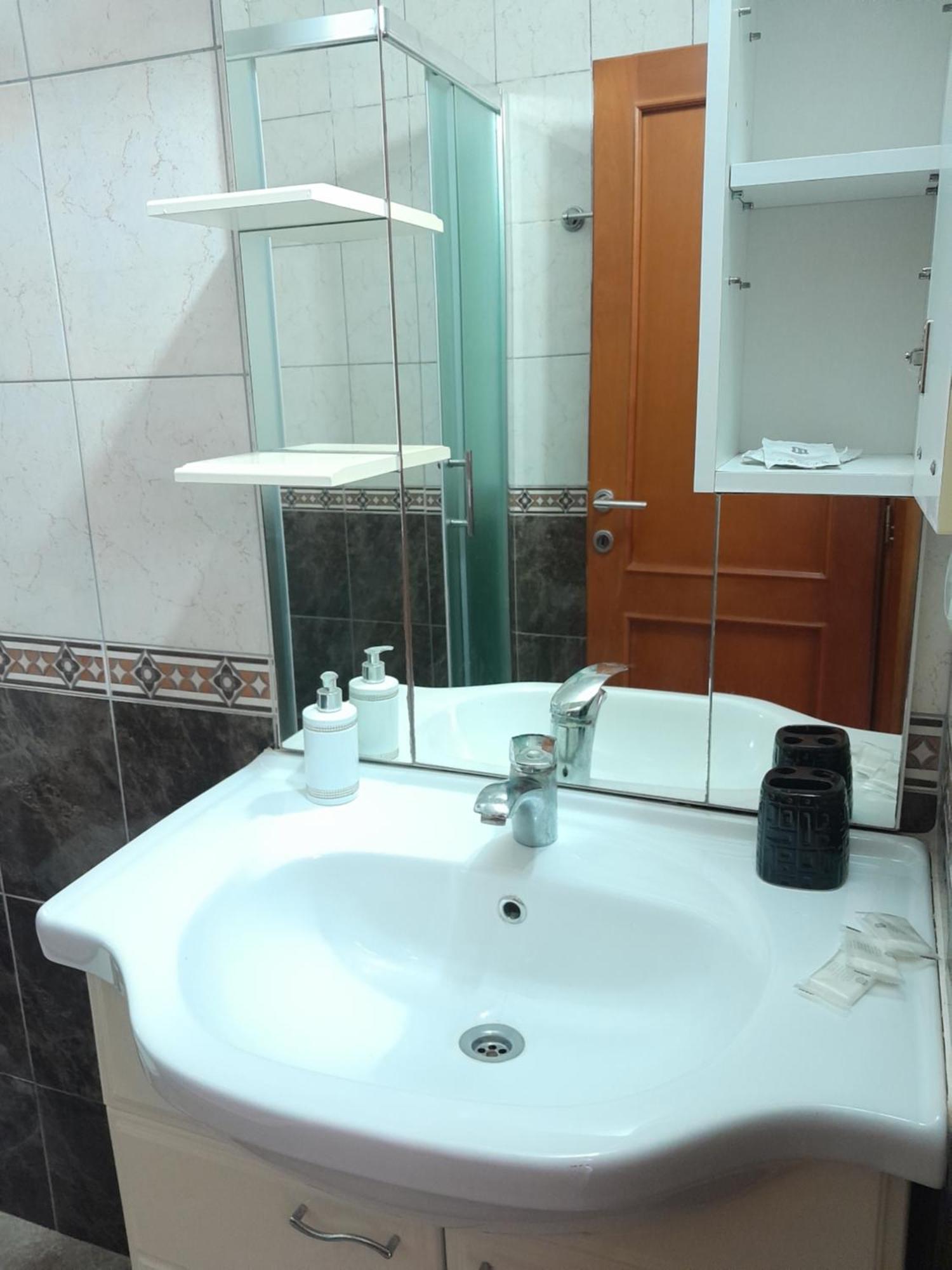 Apartmani Buena Vista Bar Bagian luar foto