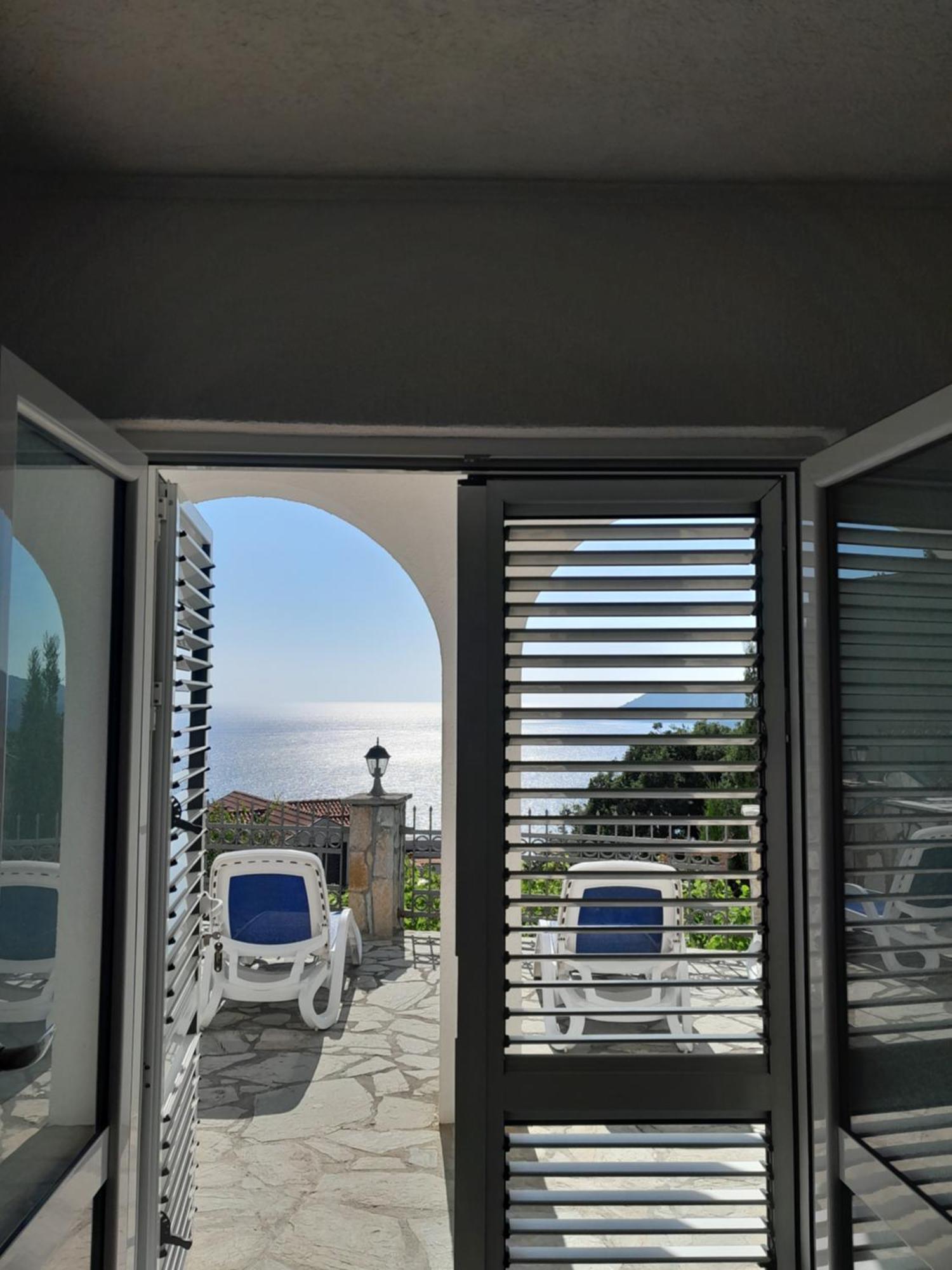 Apartmani Buena Vista Bar Bagian luar foto