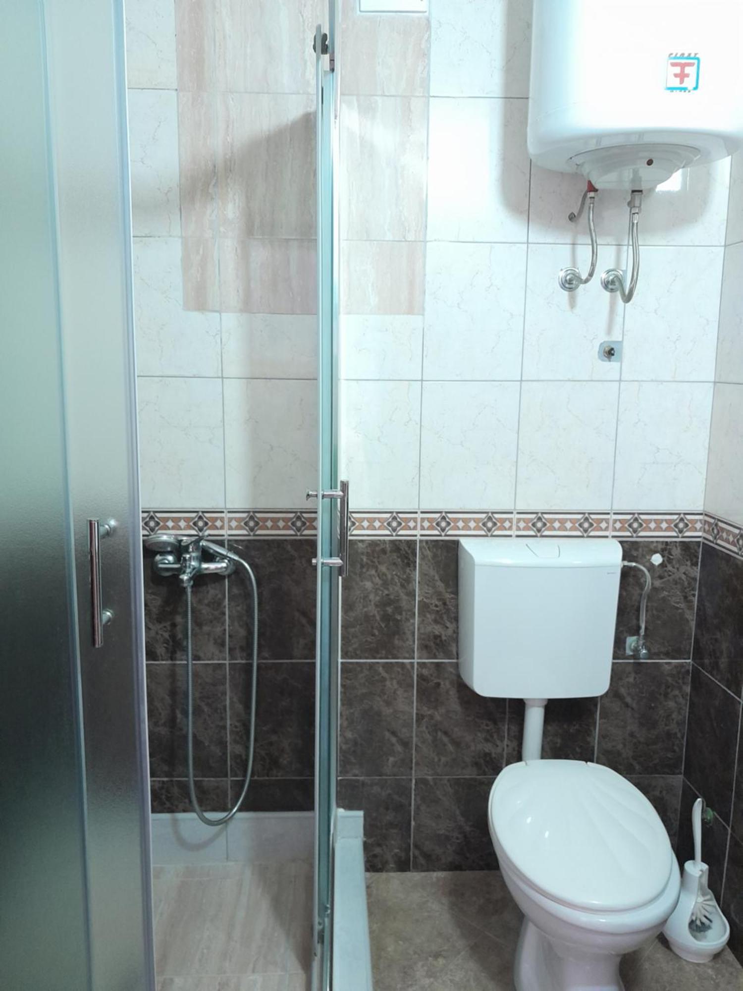 Apartmani Buena Vista Bar Bagian luar foto